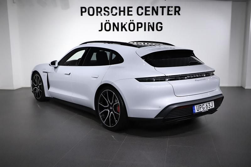Ny Porsche Taycan 4S Sport Turismo 400 kW (544 HK) 2025 Röd Sedan