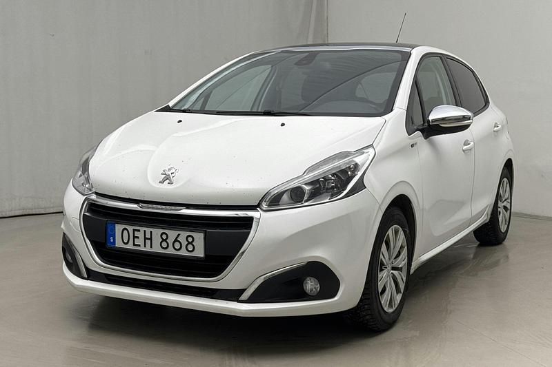 Vit Begagnad 2016 Peugeot 208 Halvkombi | 46 000 kr (Bra pris) - Bild 1/4