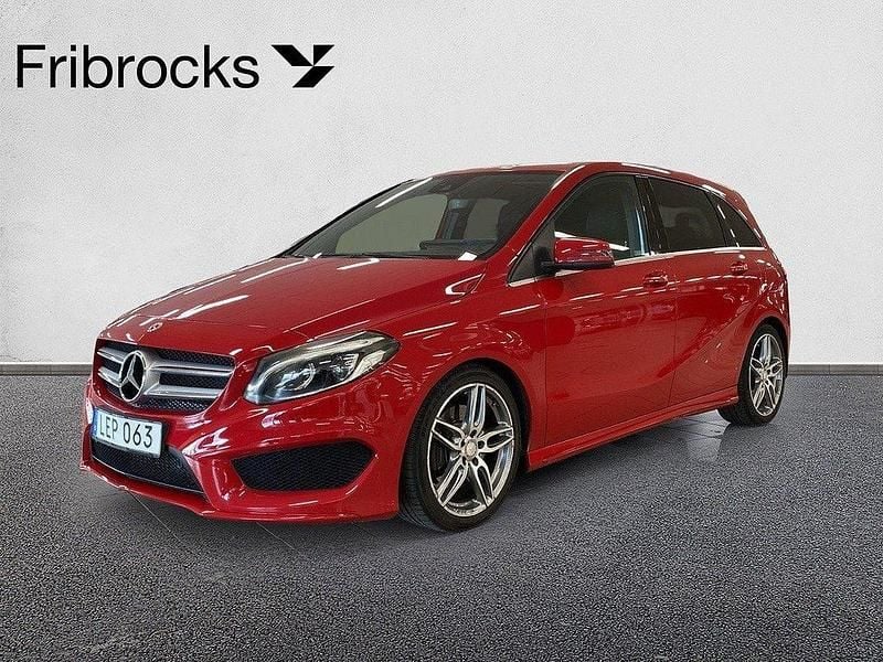 Röd Begagnad 2015 Mercedes B220 AMG Minibuss | 169 800 kr - Bild 1/4