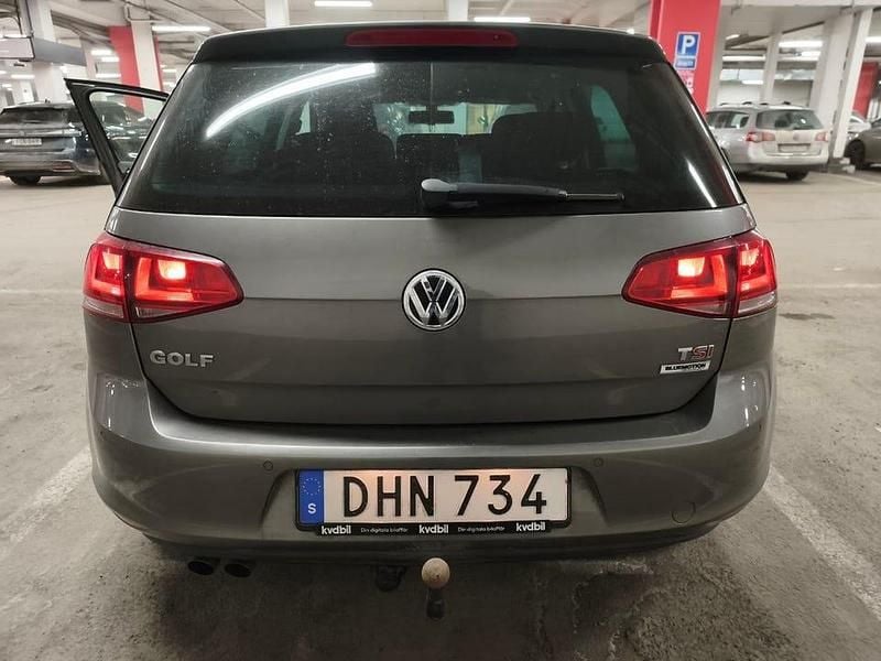 Begagnad VW Golf VII 140 HK (102 kW) 2015