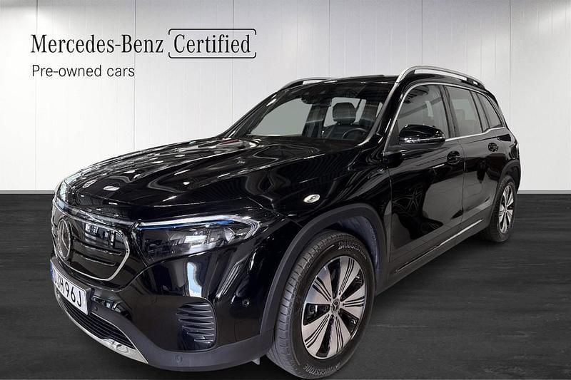 Svart Begagnad 2022 Mercedes EQB300 Advanced Plus SUV | 379 900 kr (Bra pris) - Bild 1/4