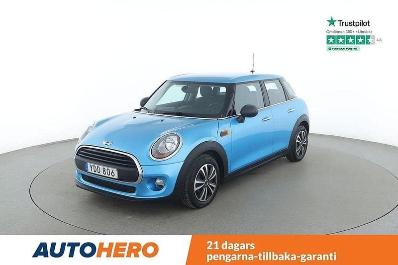 Blå Begagnad 2016 Mini ONE Salt Halvkombi | 130 000 kr (Dyr) - Bild 1/4