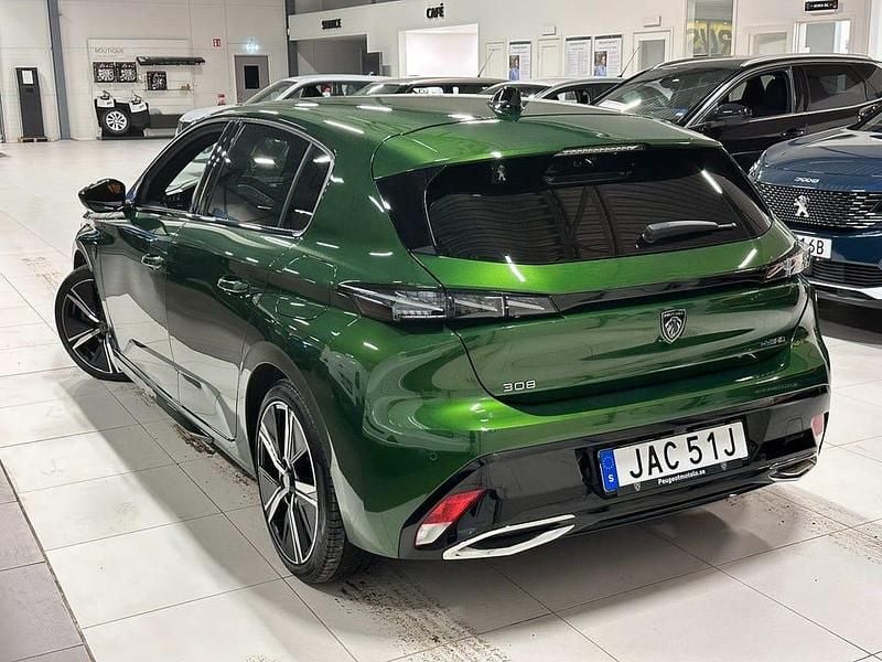 Begagnad Peugeot 308 GT 224 HK (164 kW) 2022 Grön Halvkombi