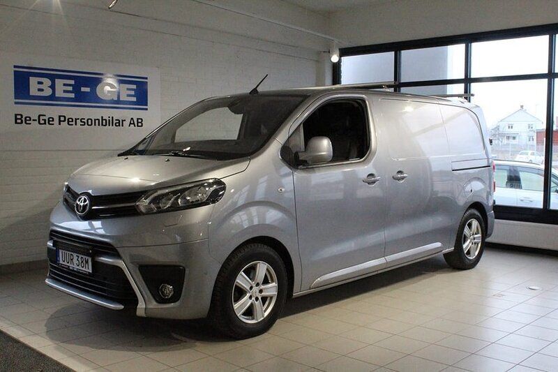 Silver Begagnad 2019 Toyota Proace Van | 219 000 kr (Marknadspris) - Bild 1/4