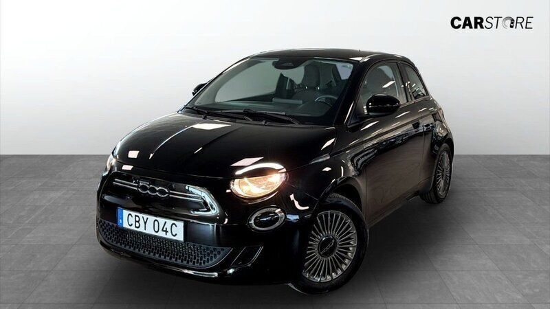 Svart (black) Begagnad 2020 Fiat 500e Icon Halvkombi | 184 900 kr (Marknadspris) - Bild 1/4