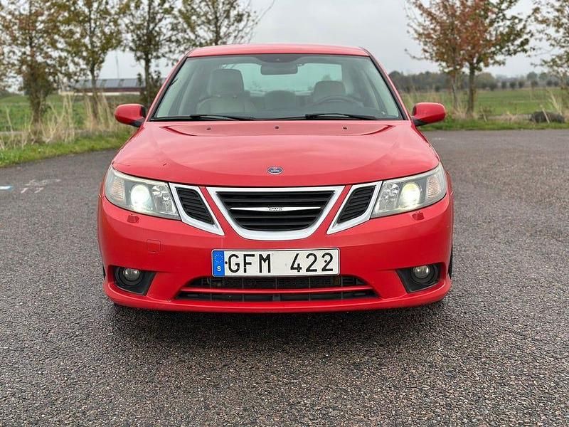 Begagnad Saab 9-3 Vector 180 HK (132 kW) 2008 Röd Sedan