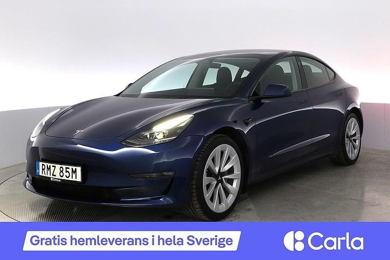 Begagnad Tesla Model 3 Long Range AWD 366 kW (498 HK) 2022 Blå Sedan