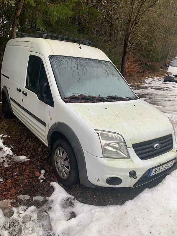 Begagnad Ford Transit Connect 90 HK (66 kW) 2013 Minibuss