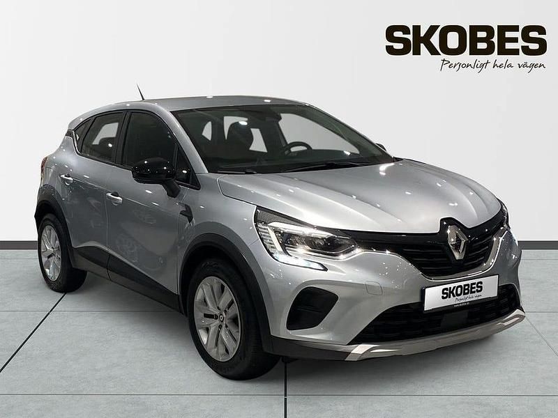 Grå Begagnad 2023 Renault Captur Zen SUV | 199 000 kr (Lite dyr) - Bild 1/3