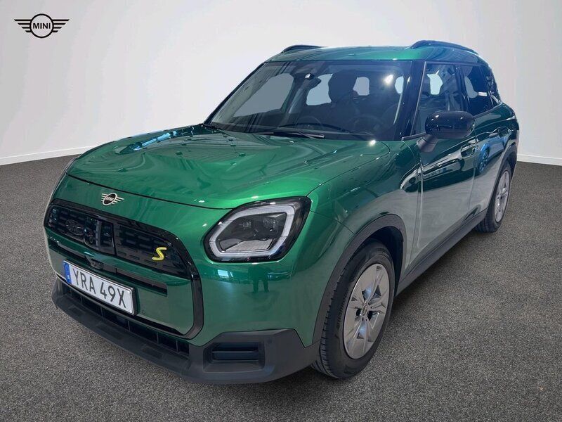Grön Ny 2024 Mini Countryman SUV | 479 900 kr (Marknadspris) - Bild 1/4