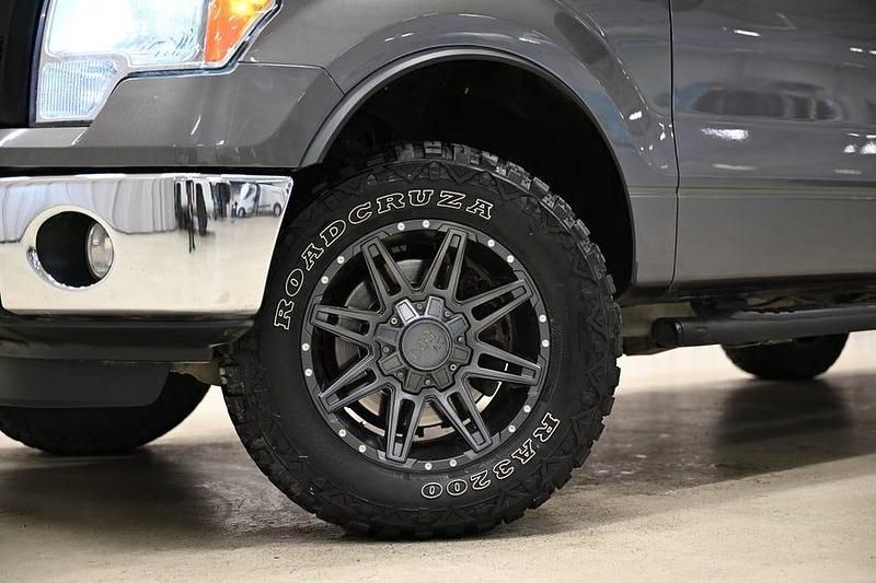 Begagnad Ford F-150 370 HK (272 kW) 2011 Grå Pickup