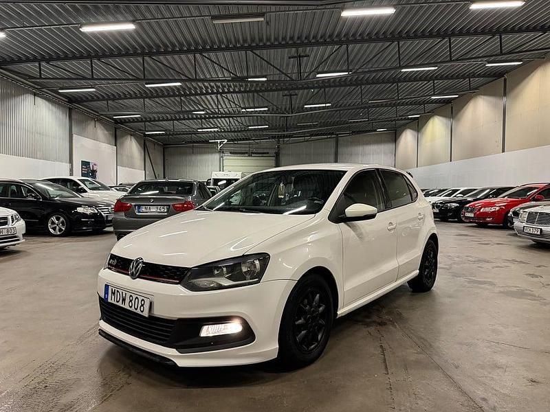 Vit Begagnad 2011 VW Polo GTD Halvkombi | 49 900 kr (Marknadspris) - Bild 1/4
