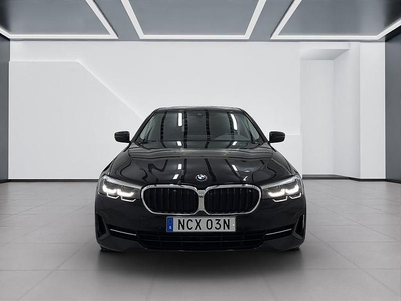 Begagnad BMW 530e 184 HK (135 kW) 2021 Svart Sedan