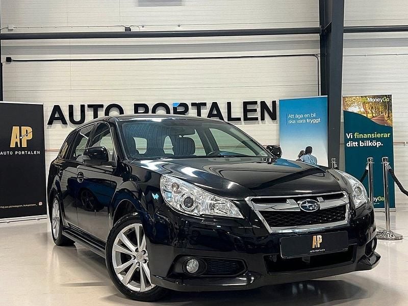 Svart Begagnad 2014 Subaru Legacy Kombi | 59 900 kr (Superpris) - Bild 1/4