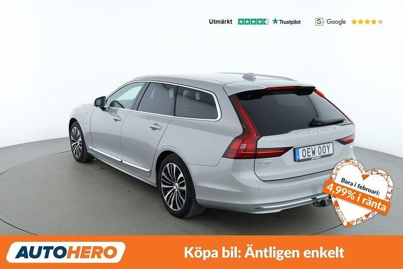 Begagnad Volvo V90 Core 355 HK (261 kW) 2023 Silver Kombi
