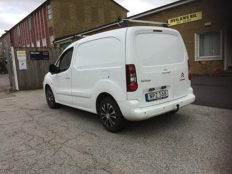 Begagnad Citroën Berlingo 90 HK (66 kW) 2015 Vit Minibuss