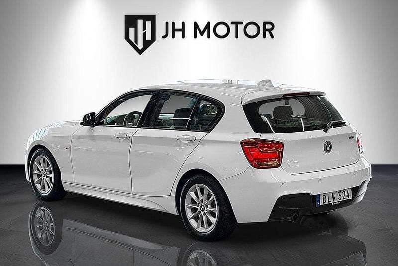 Begagnad BMW 116 M Sport 136 HK (100 kW) 2014 Vit Halvkombi