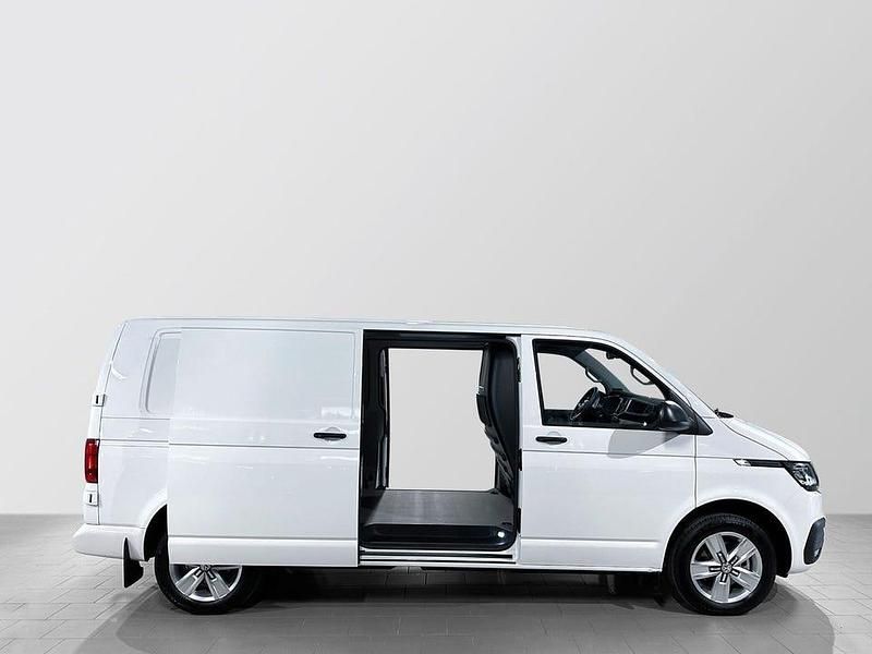 Begagnad VW Transporter 150 HK (110 kW) 2024 Vit Van