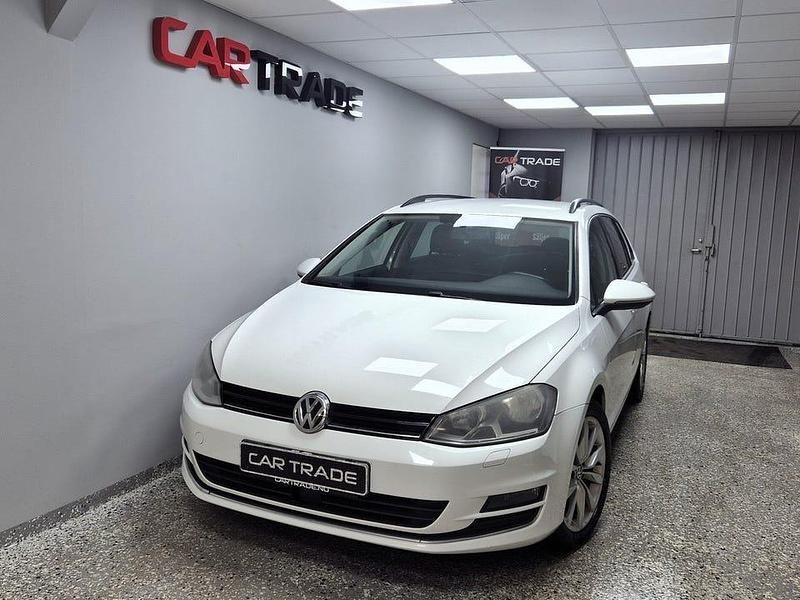 Begagnad VW Golf VII GT 150 HK (110 kW) 2014 Vit Kombi