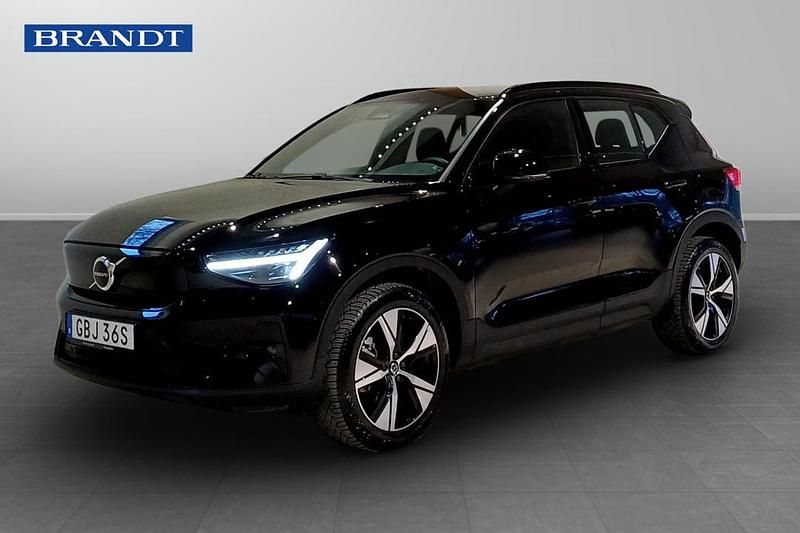 Svart Begagnad 2023 Volvo XC40 Single Motor SUV | 349 900 kr (Marknadspris) - Bild 1/4