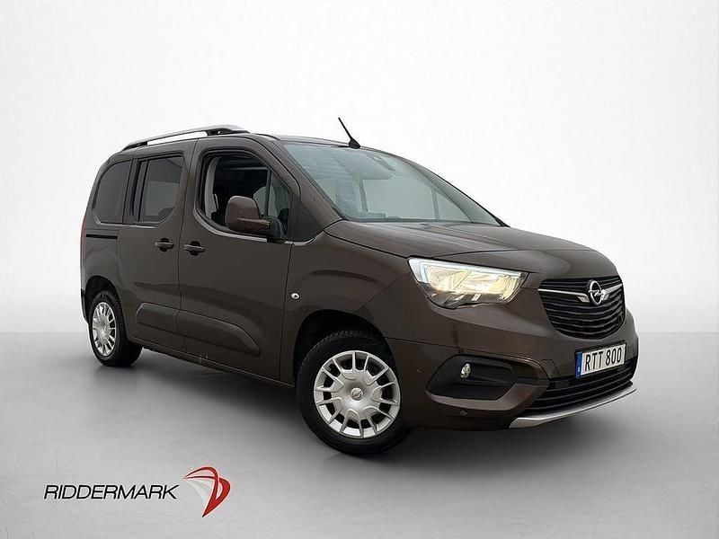 Begagnad Opel Combo Life 131 HK (96 kW) 2019 Brun Minibuss