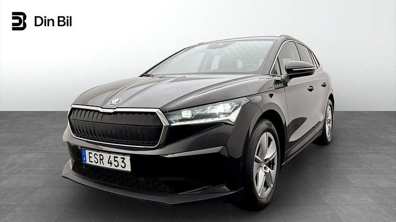 Svart Begagnad 2023 Skoda Enyaq iV SUV | 454 900 kr (Marknadspris) - Bild 1/4