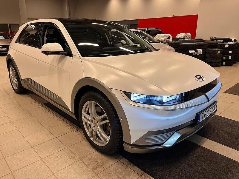 Begagnad Hyundai Ioniq 5 Advanced 167 kW (228 HK) 2023 Vit SUV