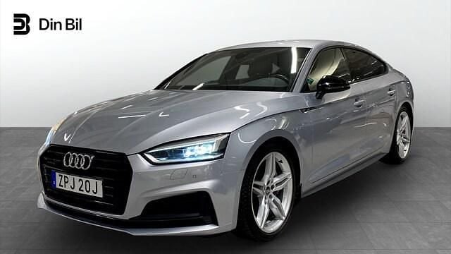 Silver Begagnad 2019 Audi A5 Sportback S-Line Halvkombi | 299 000 kr (Marknadspris) - Bild 1/4