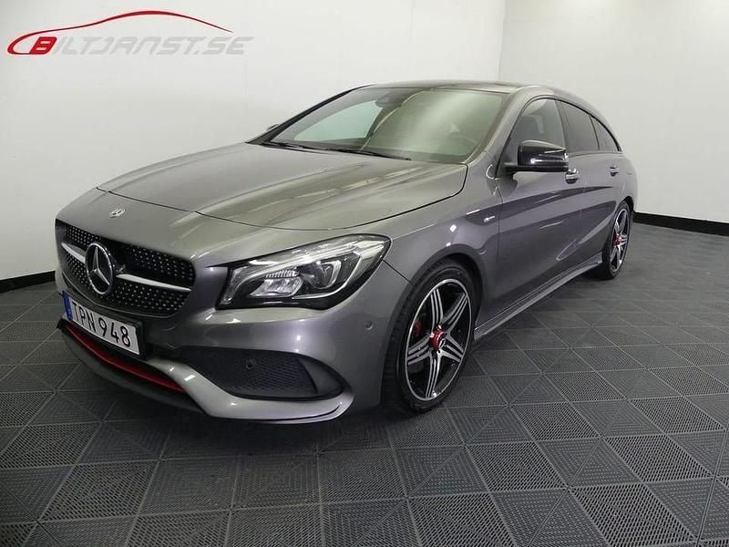 Grå Begagnad 2018 Mercedes 250 AMG Kombi | 209 900 kr - Bild 1/4