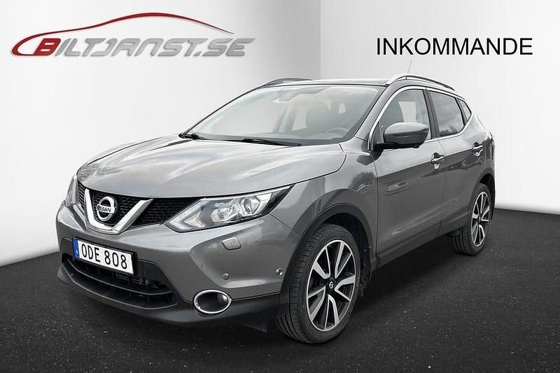 Begagnad Nissan Qashqai 132 HK (97 kW) 2016 Grå SUV