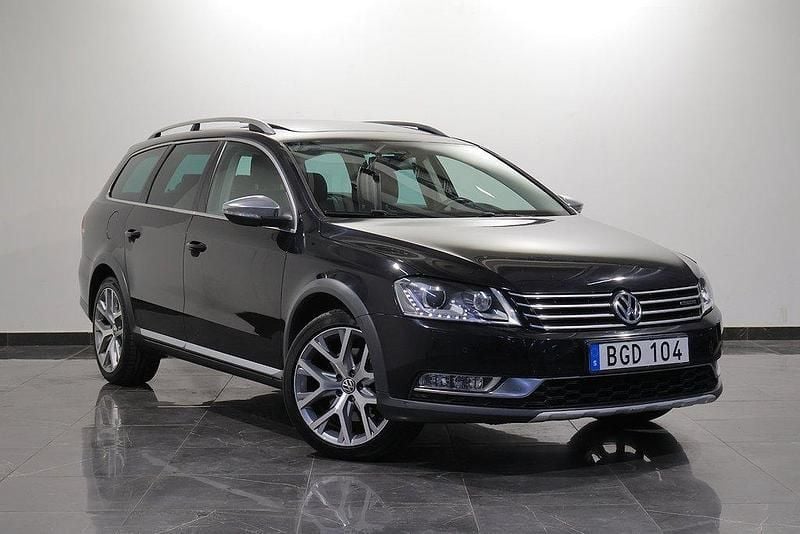 Svart Begagnad 2014 VW Passat Alltrack Kombi | 99 000 kr (Lite dyr) - Bild 1/4