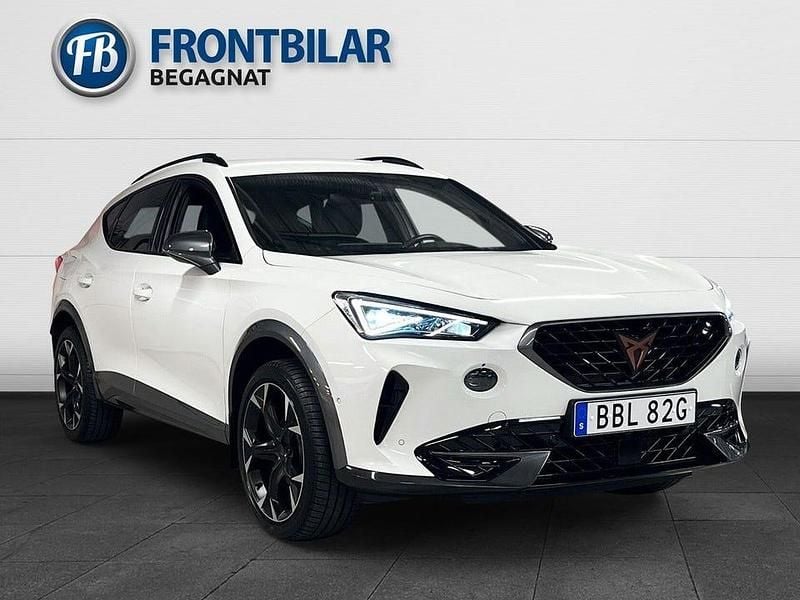 Vit Begagnad 2022 Cupra Formentor SUV | 259 900 kr (Marknadspris) - Bild 1/3