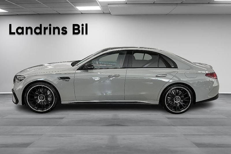 Begagnad Mercedes E53 AMG AMG 449 HK (330 kW) 2025 Grå Sedan