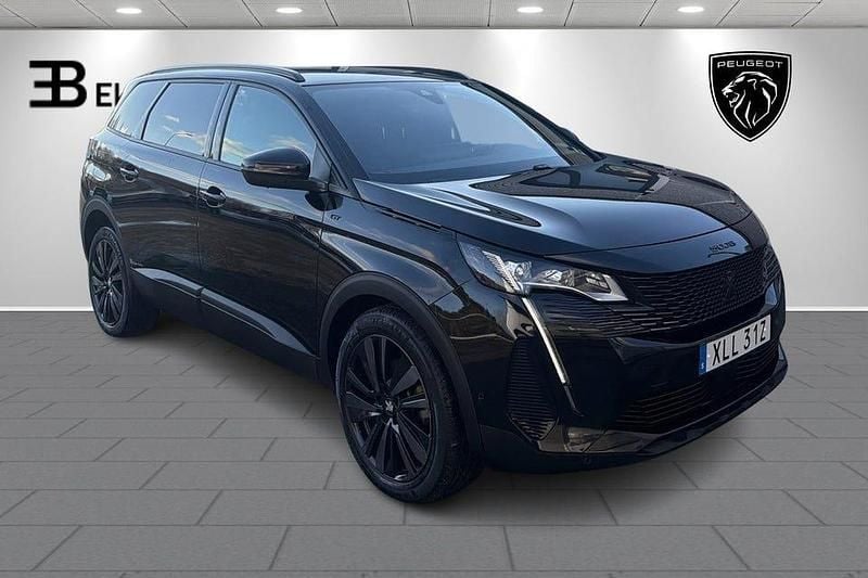 Begagnad Peugeot 5008 GT 131 HK (96 kW) 2024 Svart metallic SUV