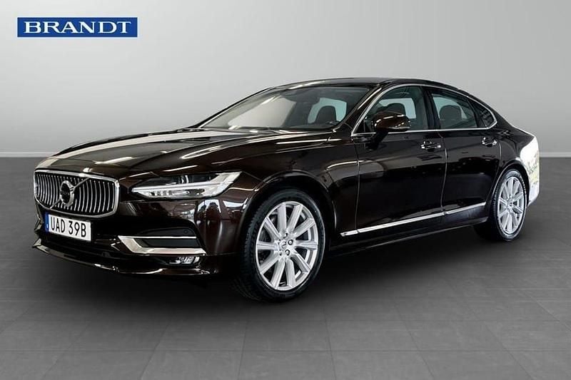 Mörkbrun (brun) Begagnad 2020 Volvo S90 Inscription Sedan | 349 900 kr (Bra pris) - Bild 1/4