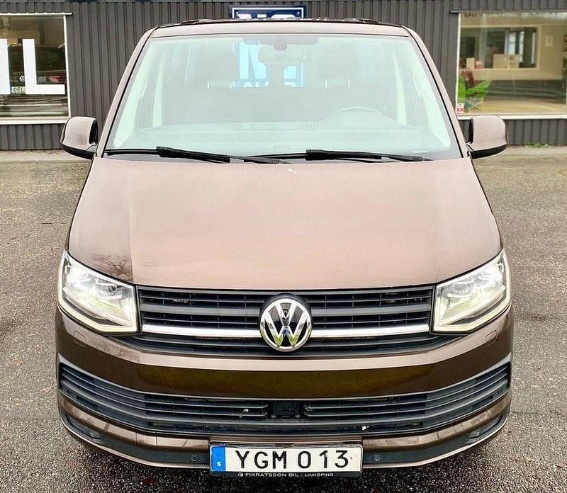 Begagnad VW T6 204 HK (150 kW) 2017 Brun Van