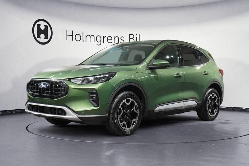 Grön Ny 2025 Ford Kuga Active SUV | 435 000 kr (Lite dyr) - Bild 1/4