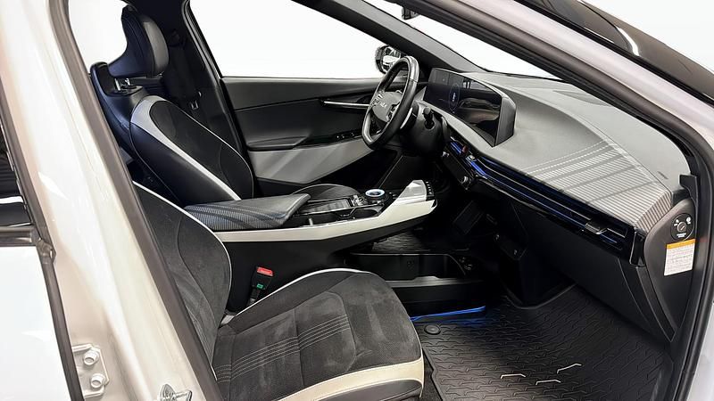 Begagnad Kia EV6 GT-Line 239 kW (325 HK) 2021 Vit SUV