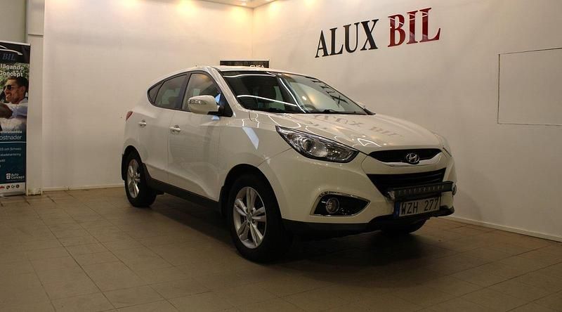 Vit Begagnad 2013 Hyundai ix35 SUV | 79 900 kr (Superpris) - Bild 1/4