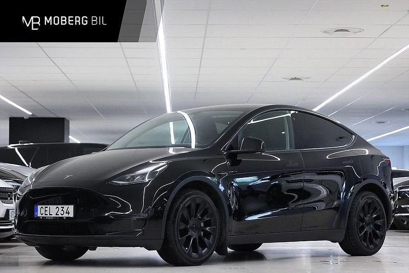Svart Begagnad 2023 Tesla Model Y Long Range AWD SUV | 399 900 kr (Marknadspris) - Bild 1/3