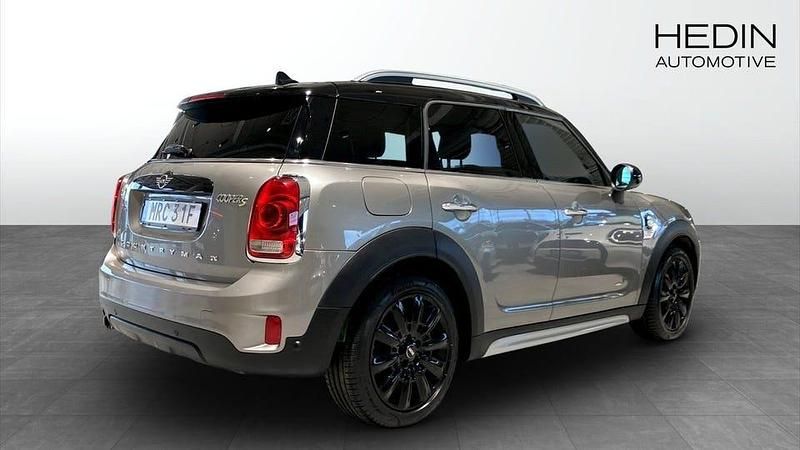 Begagnad Mini Countryman 224 HK (164 kW) 2019 Silver