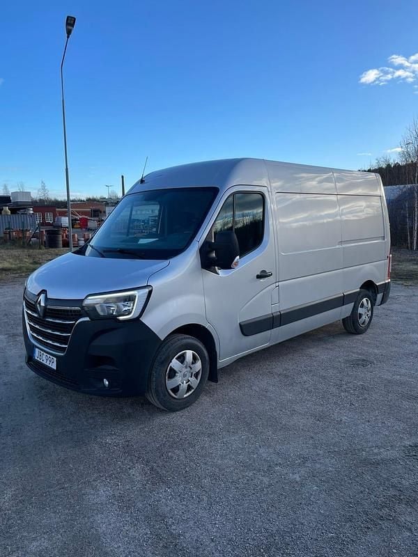 Begagnad Renault Master 150 HK (110 kW) 2021 Minibuss