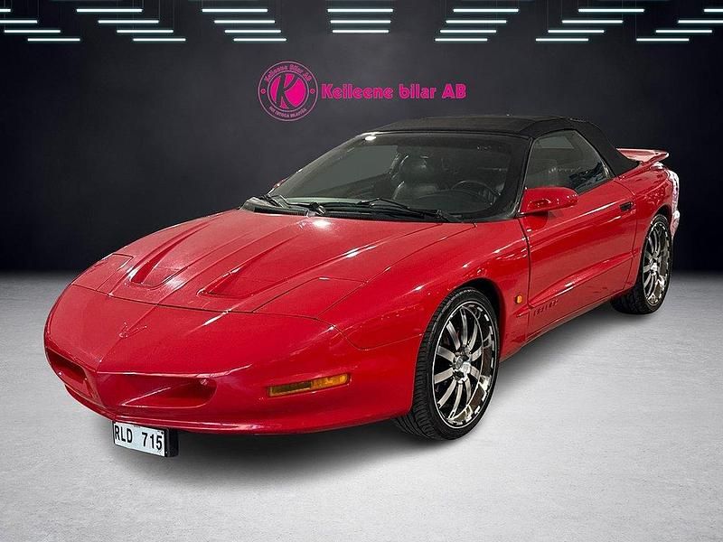 Röd Begagnad 1996 Pontiac Firebird Cab | 124 900 kr - Bild 1/4