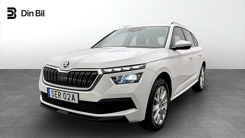 Vit Begagnad 2023 Skoda Kamiq Style SUV | 239 900 kr (Marknadspris) - Bild 1/4
