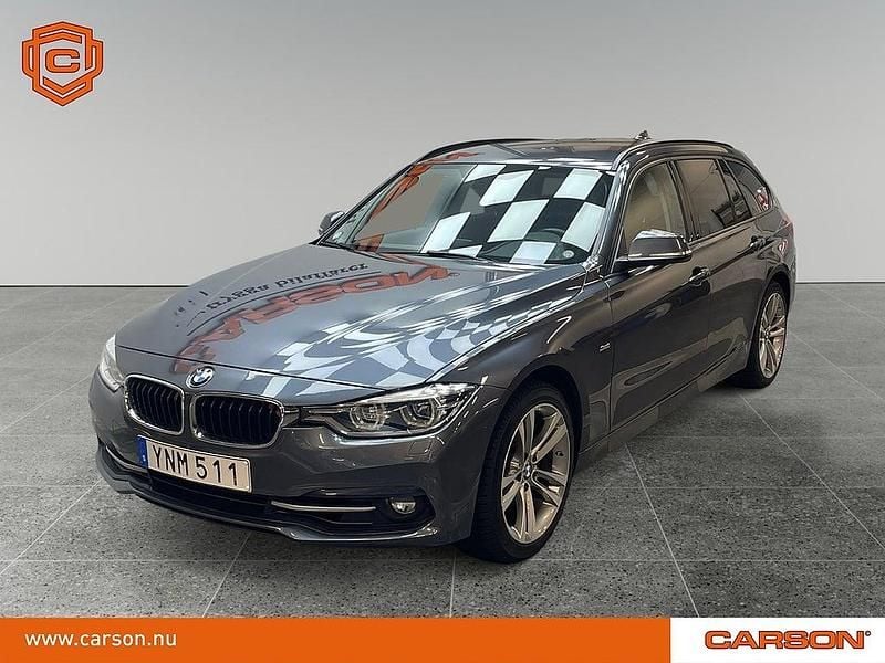 Grå Begagnad 2017 BMW 330 Sport Line Kombi | 224 900 kr (Marknadspris) - Bild 1/3