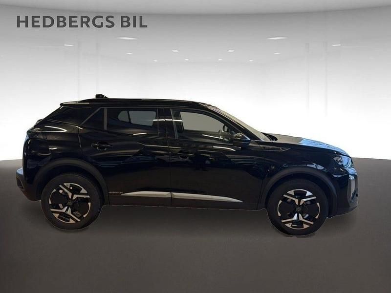 Begagnad Peugeot 2008 131 HK (96 kW) 2025 Svart SUV