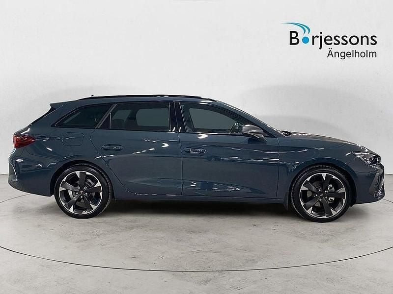 Begagnad Cupra Leon 151 HK (111 kW) 2025 Blå Kombi