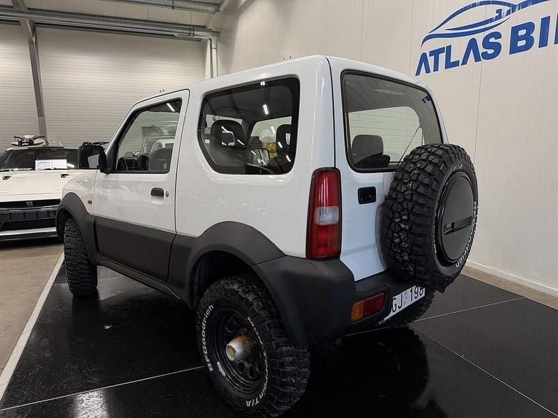 Begagnad Suzuki Jimny 82 HK (60 kW) 2002 Vit SUV