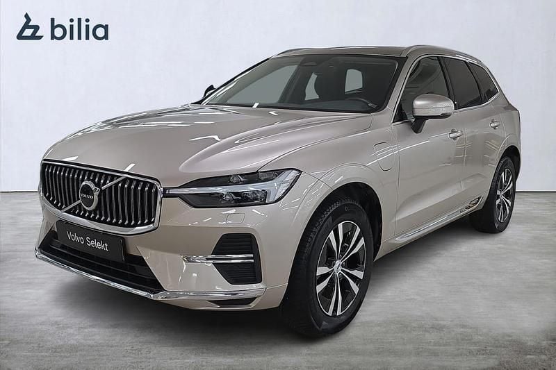 Grå Begagnad 2024 Volvo XC60 Core SUV | 469 000 kr (Superpris) - Bild 1/3