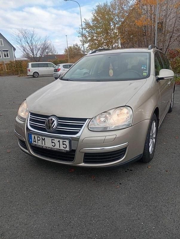 Begagnad 2008 VW Golf VI Kombi | 22 000 kr (Bra pris) - Bild 1/4